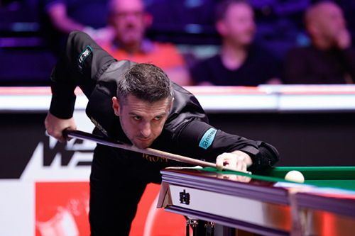 “塞大师”火力全开!塞尔比6-3力克墨菲,与特鲁姆普会师英锦赛决赛